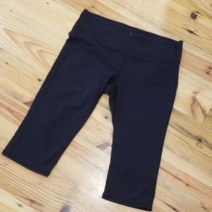Athleta cropped pants